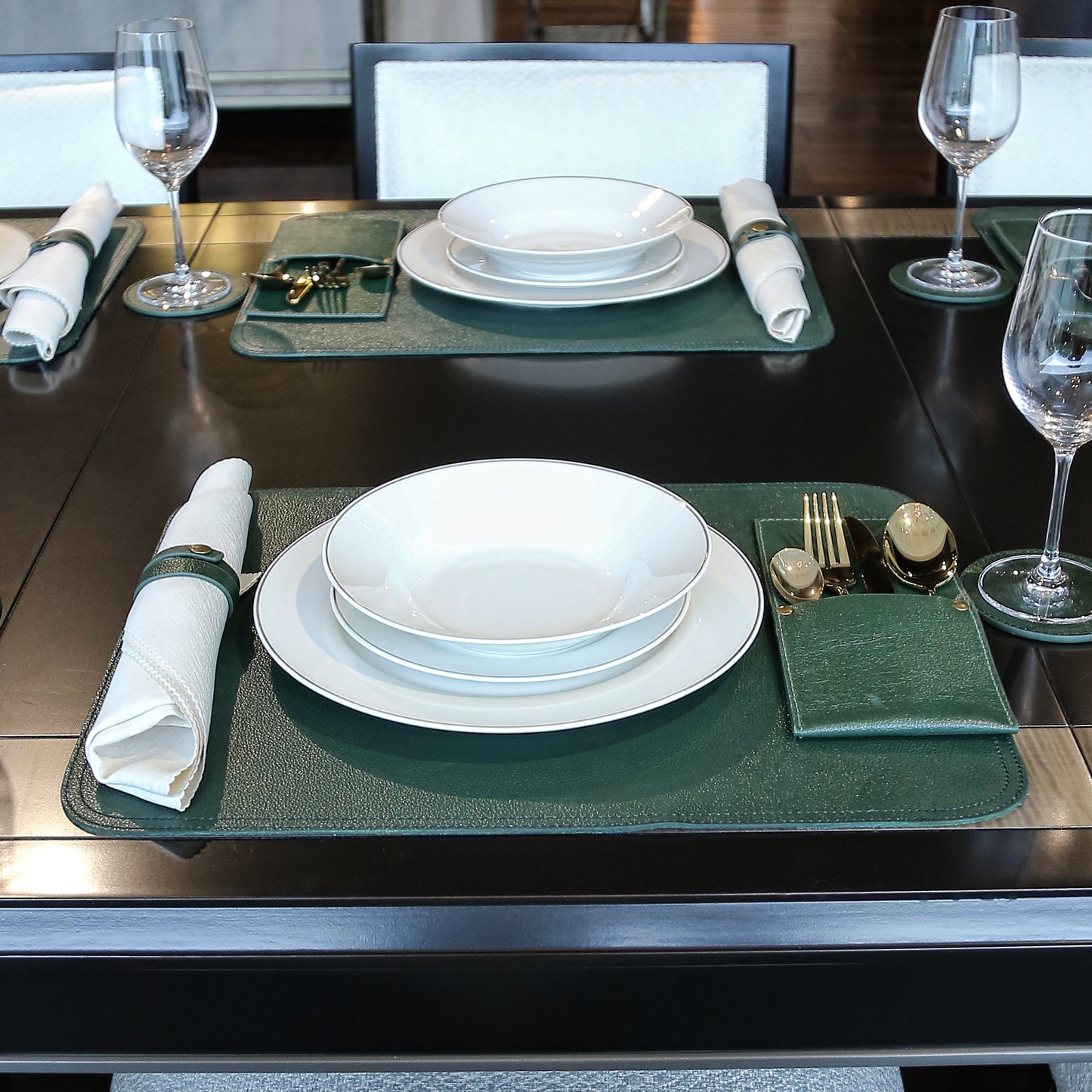 Leather Dinner Table Set of 4 (Green)