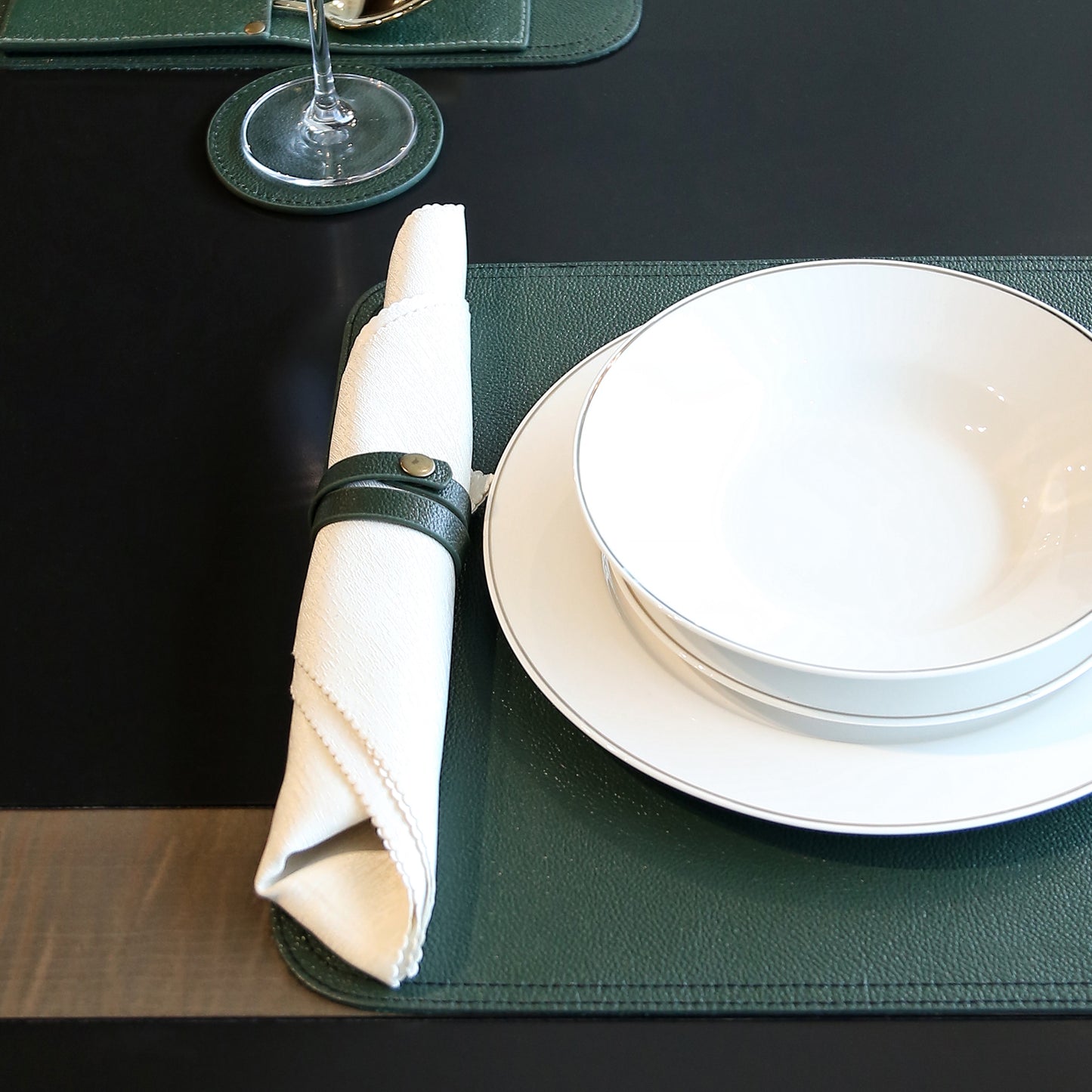 Leather Dinner Table Set of 4 (Green)